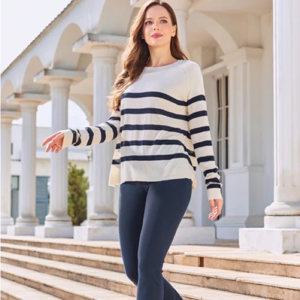 Betabrand Cream Knit lightweight top